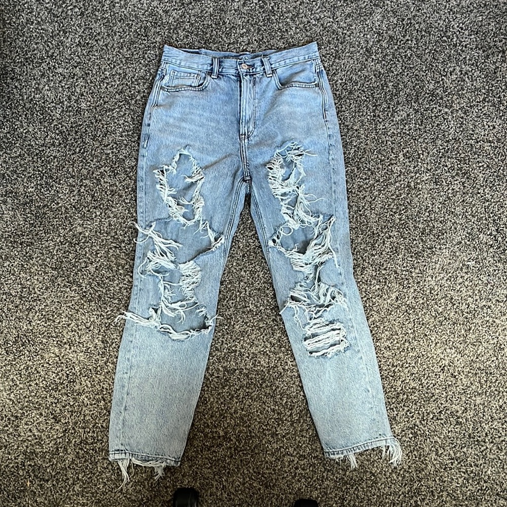 American Eagle Mom Jeans
